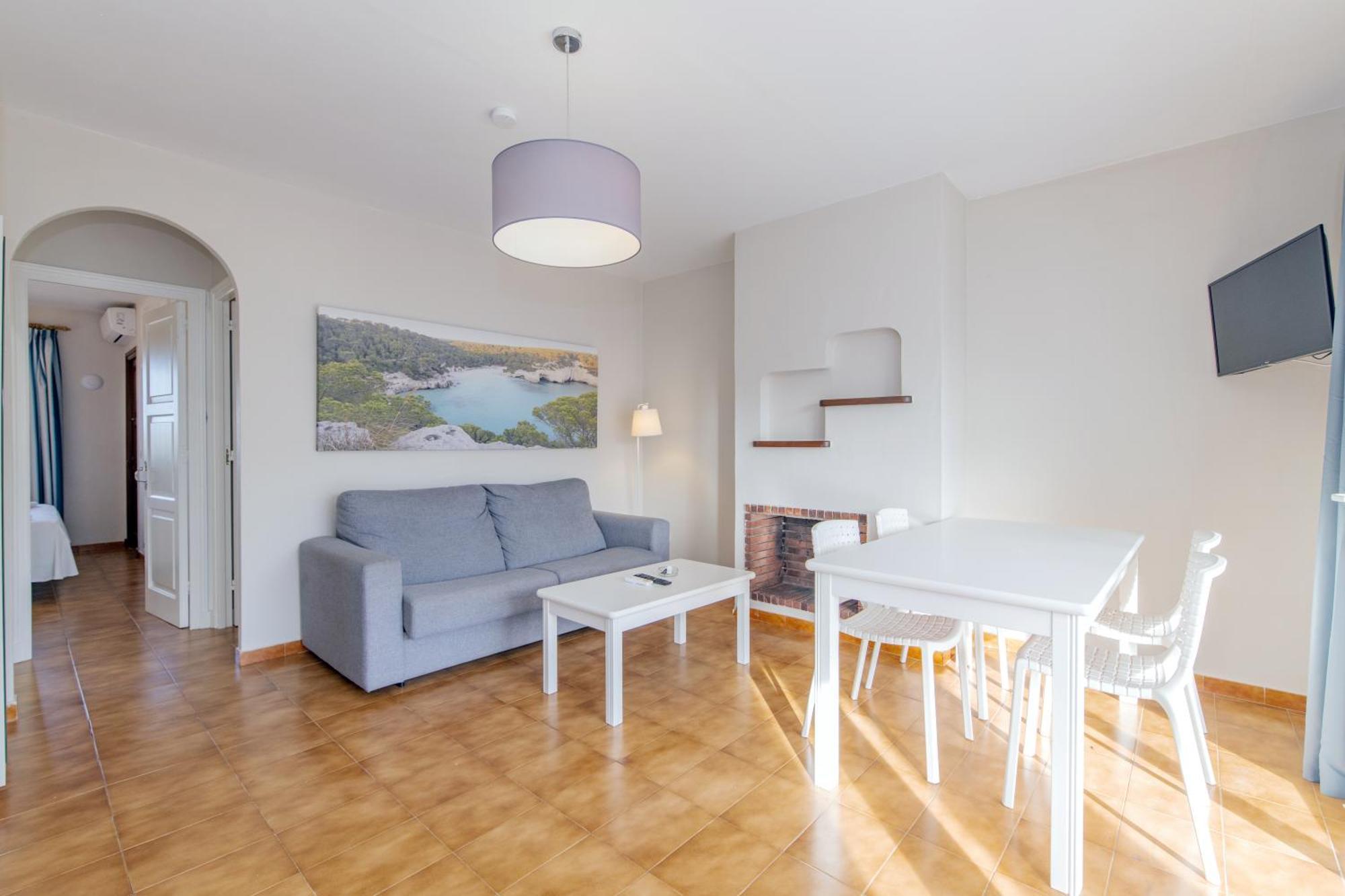 Siesta Mar Confort Cala En Porter  外观 照片